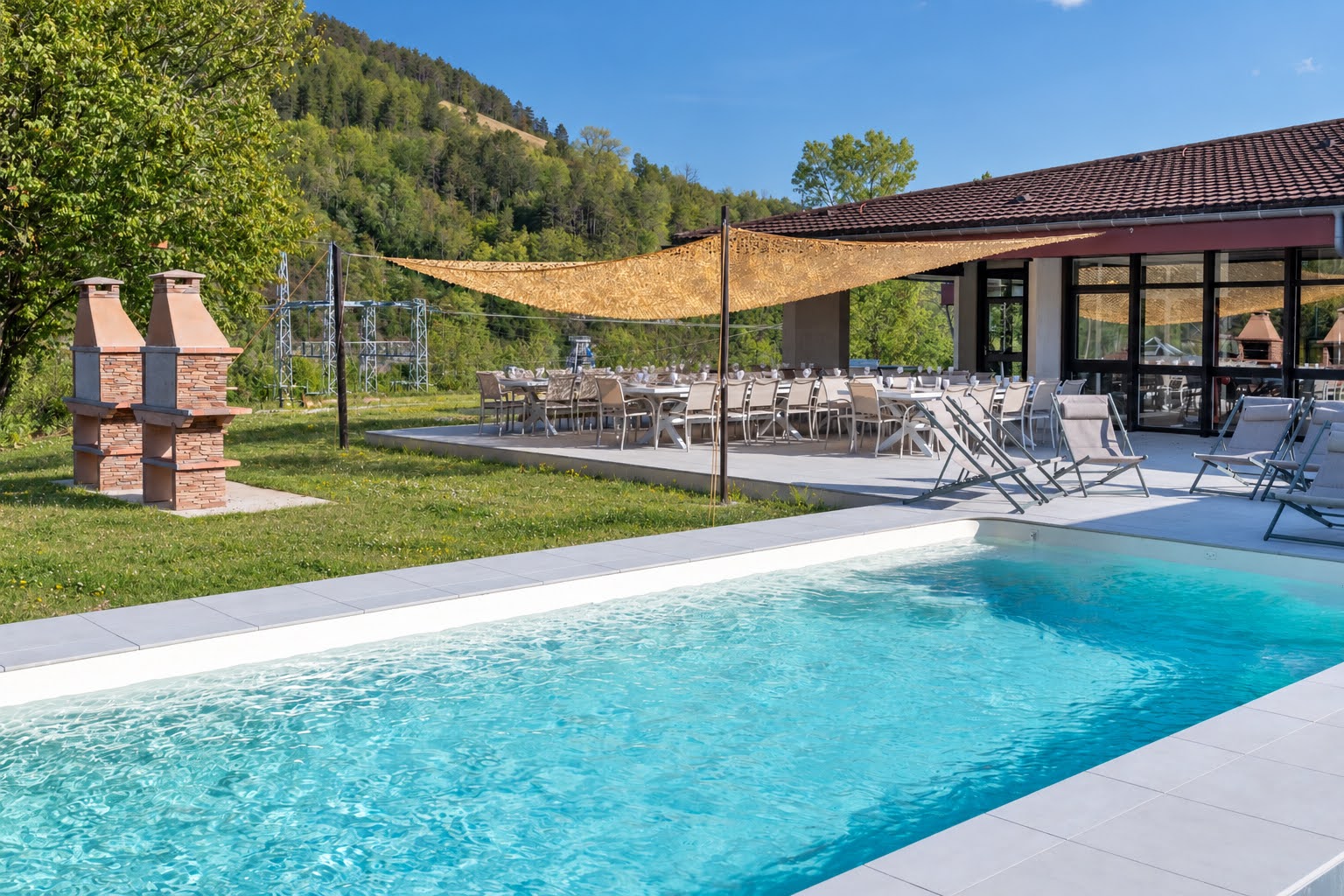 Villa avec piscine So Villas, espace détente extérieur